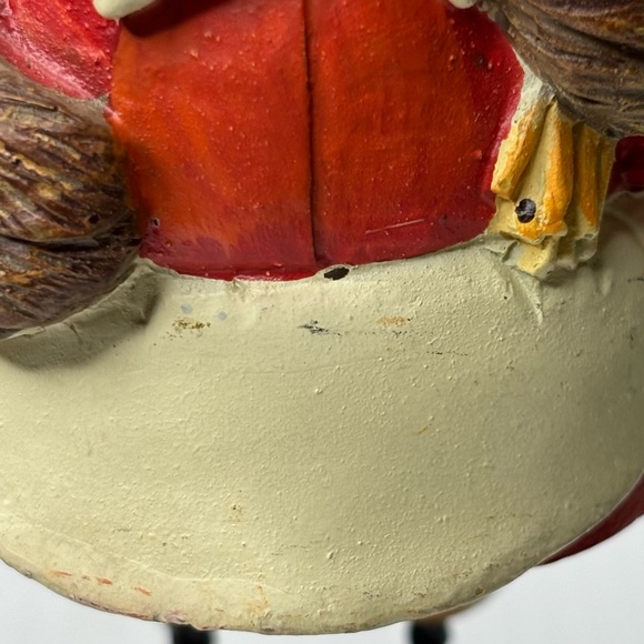 Thanksgiving Pilgrim Bird Figurines (set of 2) - Picture 11 of 13